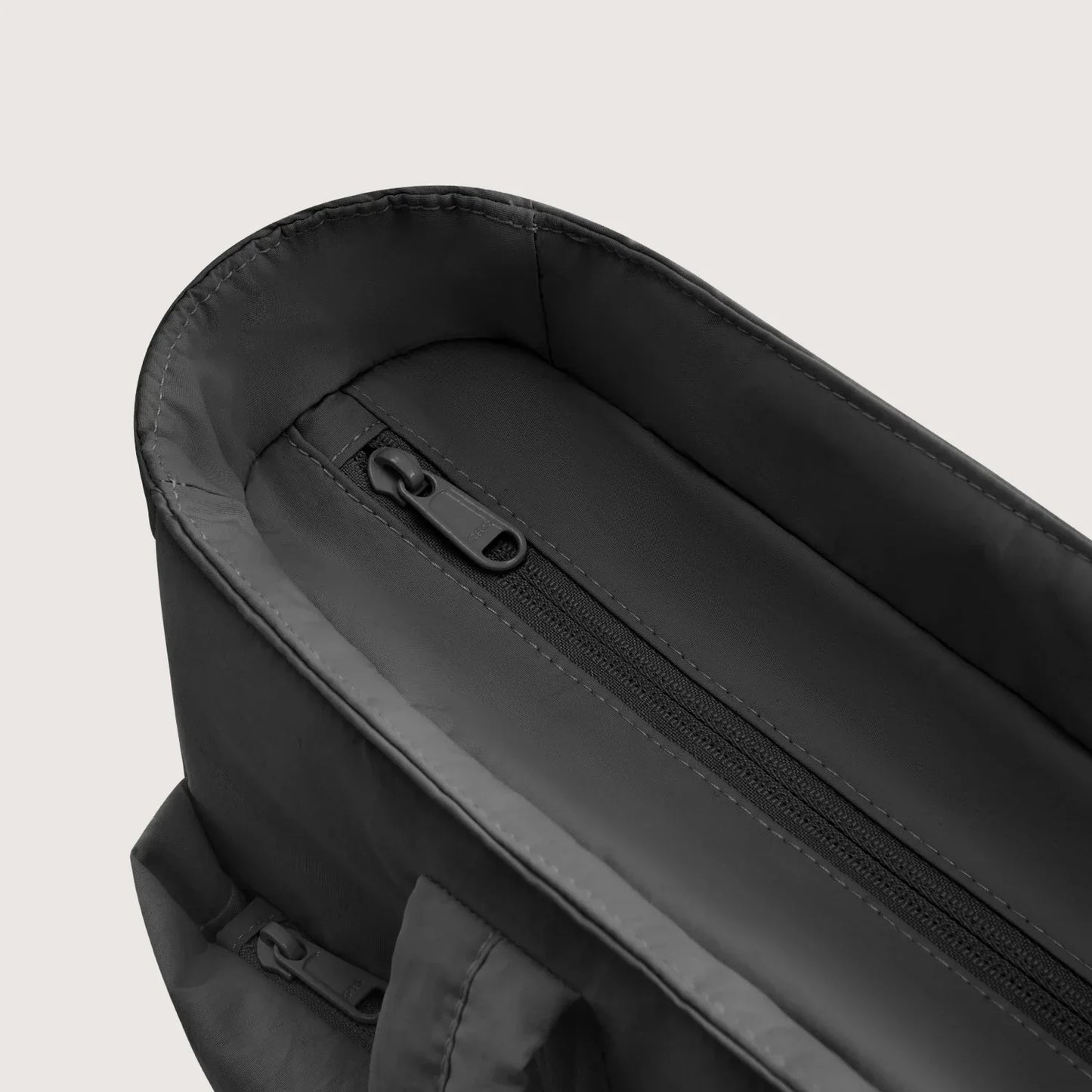 Crush 23L Laptop Tote